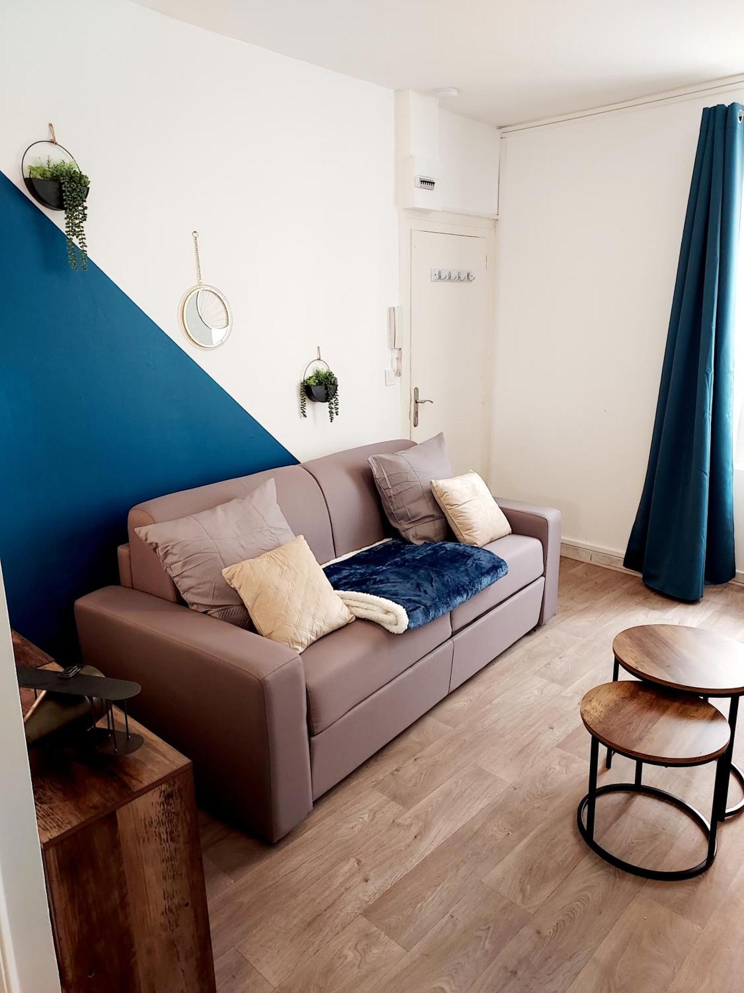 Studio B Aux Pieds Des Thermes Néris-les-Bains Exteriör bild